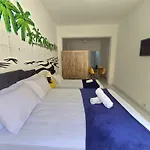 Qto E Sala, Smart Tv, Wi-Fi, Ar-Cond, Praia De Copacabana