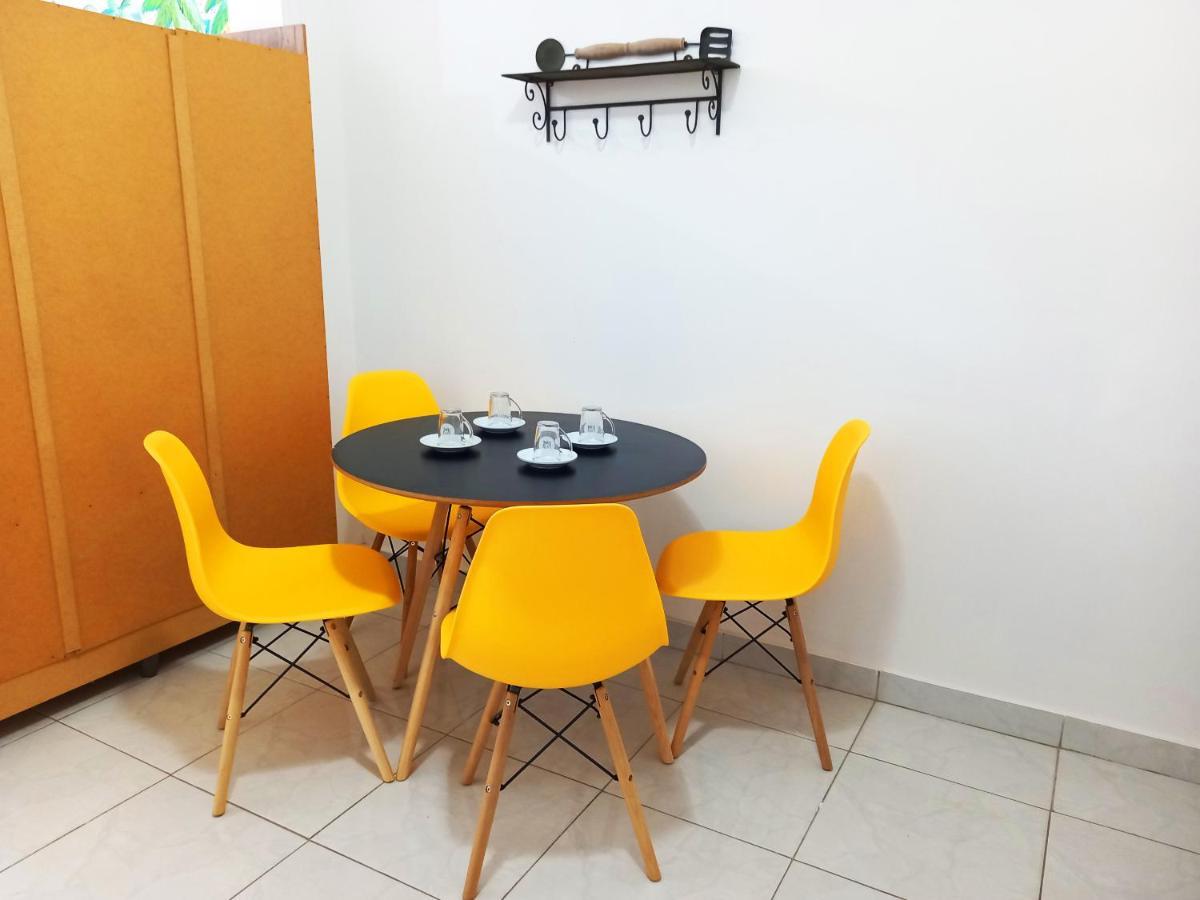 Qto E Sala, Smart Tv, Wi-fi, Ar-cond, De Copacabana Río de Janeiro