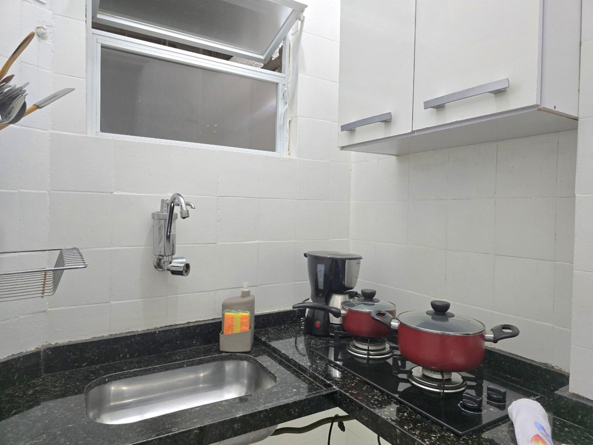 Qto E Sala, Smart Tv, Wi-fi, Ar-cond, De Copacabana Apartamento *