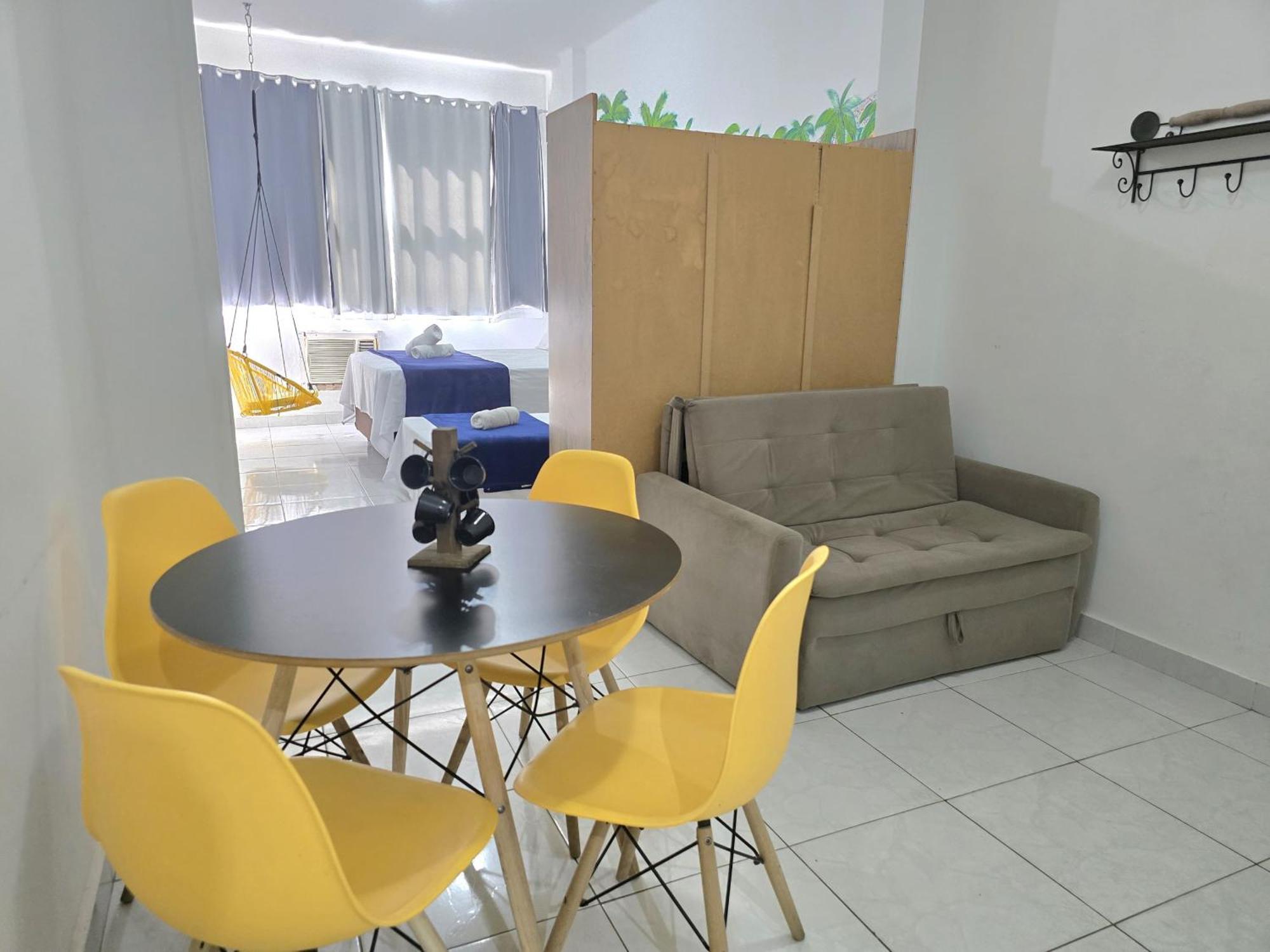 Qto E Sala, Smart Tv, Wi-fi, Ar-cond, De Copacabana Apartamento *